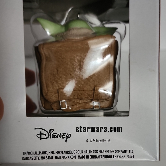 🛍️Mix & Match: 3 for $20 - Hallmark Mandalorian Grogu Ornament in Tan Pouch - Picture 6 of 7